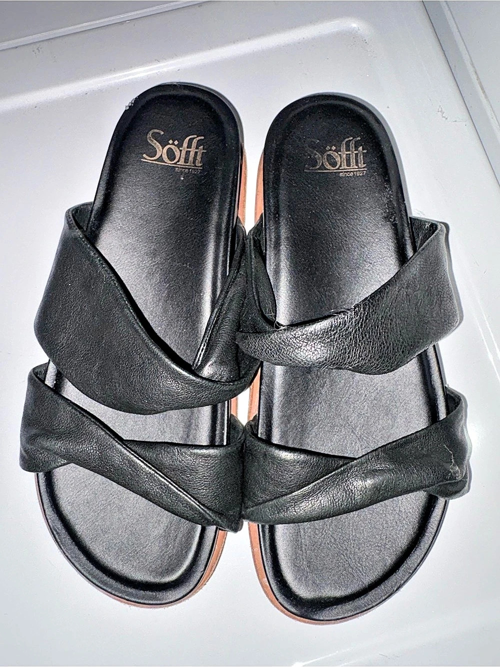 Sofft Women's Black Strappy Sandals